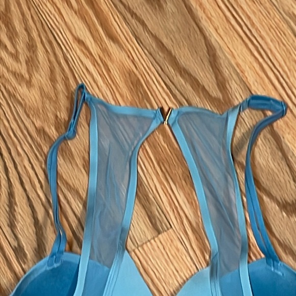Victoria’s Secret Lined Demi Blue Front Hook Bra, 32D - Picture 4 of 6